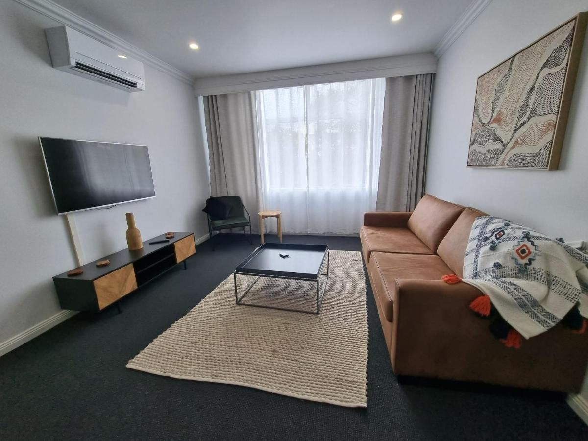 The Sherwood Hotel Лісмор Екстер'єр фото